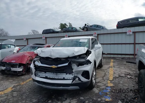 2021 Chevrolet Blazer Fwd 1Lt из США, поврежденный, VIN 3GNKBBRA3MS573815